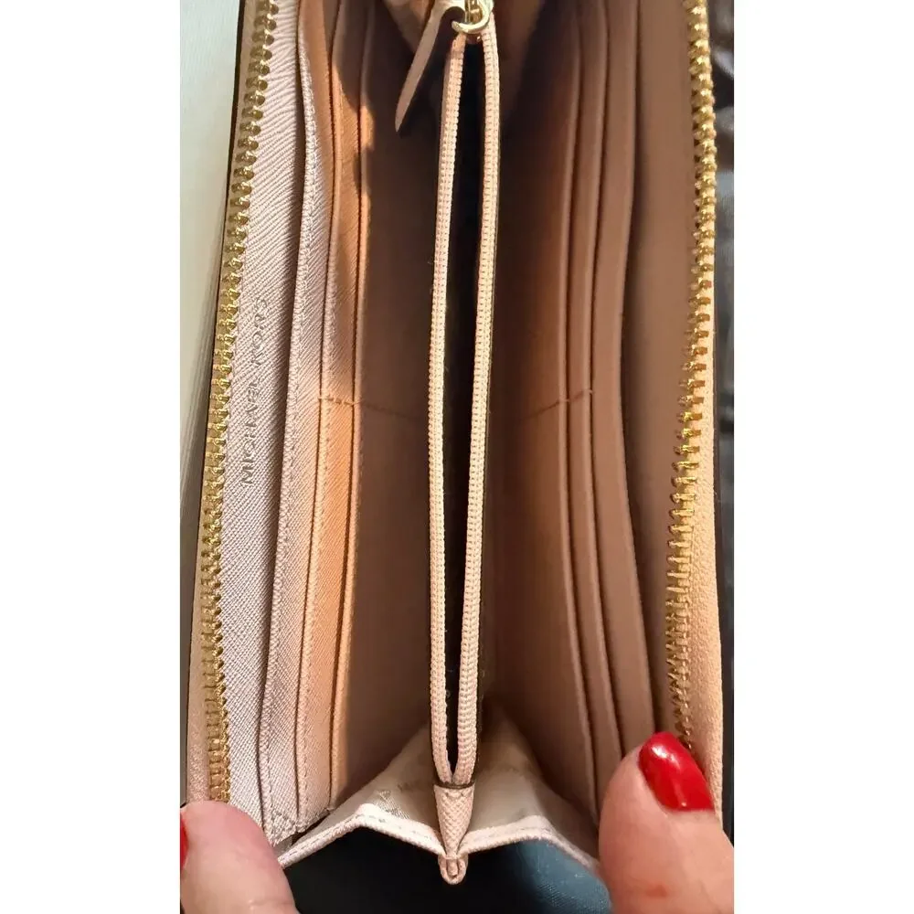 Michael Kors Light Pink Saffiano Zip Wallet with Gold Logo EUC